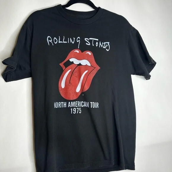 Rolling Stones Black and Red Short Sleeve Tee - Picture 2 of 5